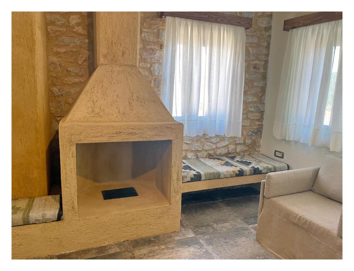 Kesemi Appartement Kalavryta Buitenkant foto